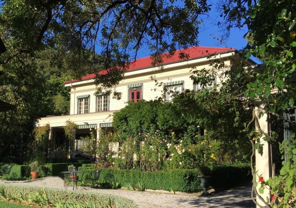 Blythcliffe Bed & Breakfast Akaroa Bagian luar foto